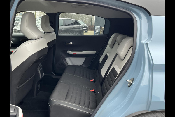 Citroën C3 Aircross 1.2 Hybrid 145pk Max | STOEL + STUURWIELVERWARMING | WINTERPAKKET | CAMERA | HEADUP | FABRIEKSGARANTIE | ALL IN PRIJS RIJKLAAR |