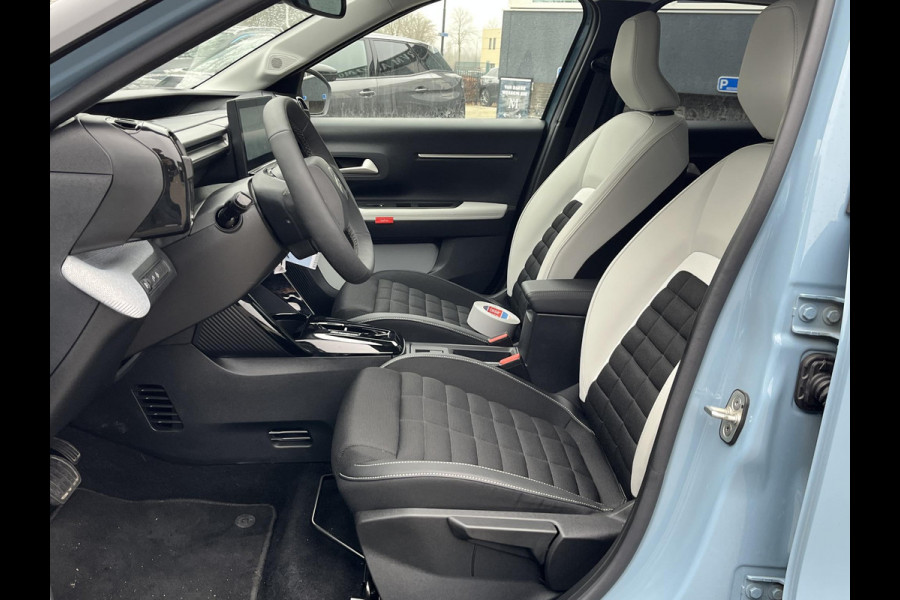 Citroën C3 Aircross 1.2 Hybrid 145pk Max | STOEL + STUURWIELVERWARMING | WINTERPAKKET | CAMERA | HEADUP | FABRIEKSGARANTIE | ALL IN PRIJS RIJKLAAR |