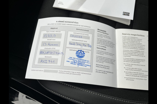 Citroën C3 Aircross 1.2 Hybrid 145pk Max | STOEL + STUURWIELVERWARMING | WINTERPAKKET | CAMERA | HEADUP | FABRIEKSGARANTIE | ALL IN PRIJS RIJKLAAR |