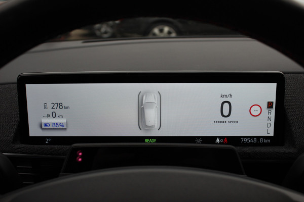 Ford Mustang Mach-E AWD 75 kWh / SOH 93,4% / Panoramadak / Camera / Leder / 19'' / B&O / Keyless / DAB / Dodehoek / ACC / Navigatie / Sfeerverlichting / Stoelverwarming