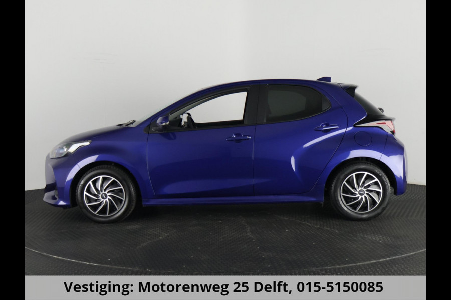 Toyota Yaris 1.5 HYBRID NAVIGATIE AUTOMAAT 1e EIG GARANTIE 2033 . CAMERA . APPLE CARPLAY & ANDROID AUTO