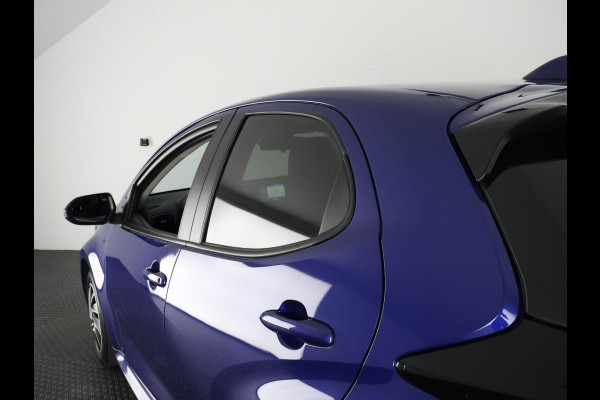 Toyota Yaris 1.5 HYBRID NAVIGATIE AUTOMAAT 1e EIG GARANTIE 2033 . CAMERA . APPLE CARPLAY & ANDROID AUTO