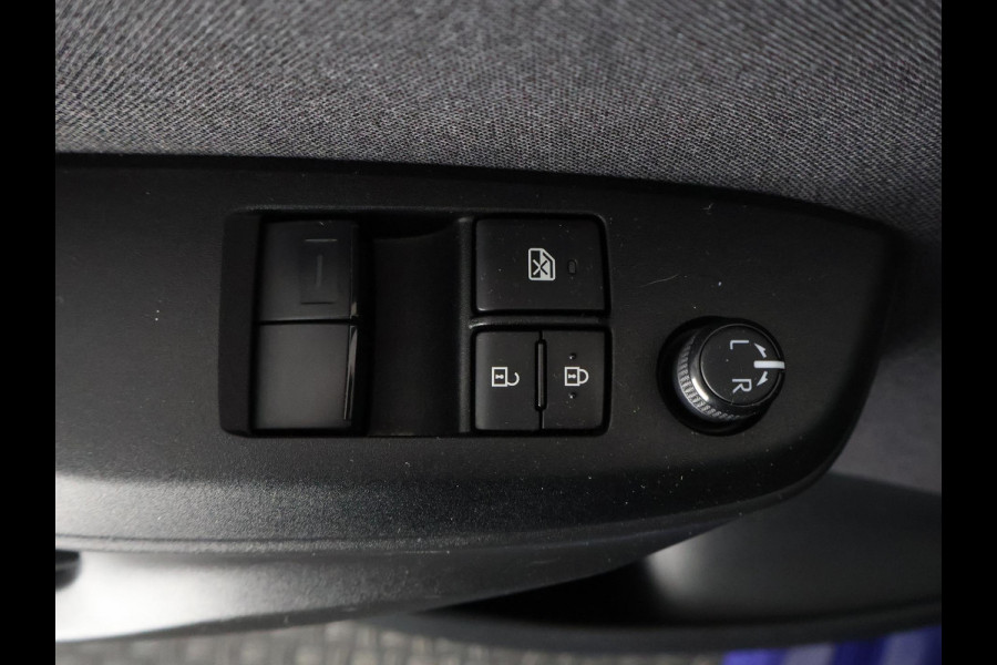 Toyota Yaris 1.5 HYBRID NAVIGATIE AUTOMAAT 1e EIG GARANTIE 2033 . CAMERA . APPLE CARPLAY & ANDROID AUTO