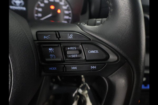 Toyota Yaris 1.5 HYBRID NAVIGATIE AUTOMAAT 1e EIG GARANTIE 2033 . CAMERA . APPLE CARPLAY & ANDROID AUTO
