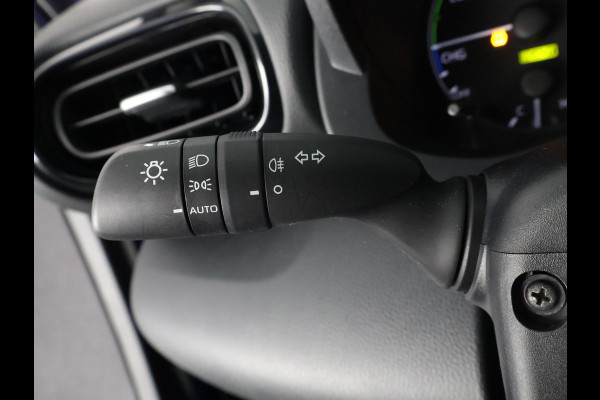 Toyota Yaris 1.5 HYBRID NAVIGATIE AUTOMAAT 1e EIG GARANTIE 2033 . CAMERA . APPLE CARPLAY & ANDROID AUTO