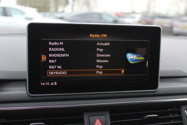 Audi A4 Limousine 1.4 TFSI Sport S line edition / Schuifdak / Leder&Alcantara / B&O / 18'' / Virtual Cockpit / Navigatie / Cruise Control