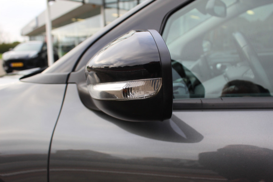 Citroën C4 Cactus 1.2 PureTech Business , 110pk , Dealer onderhouden Climate control , Bluetooth , Navigatie, Parkeersensoren achter LED Dag rijverlichting , Elek. ramen voor