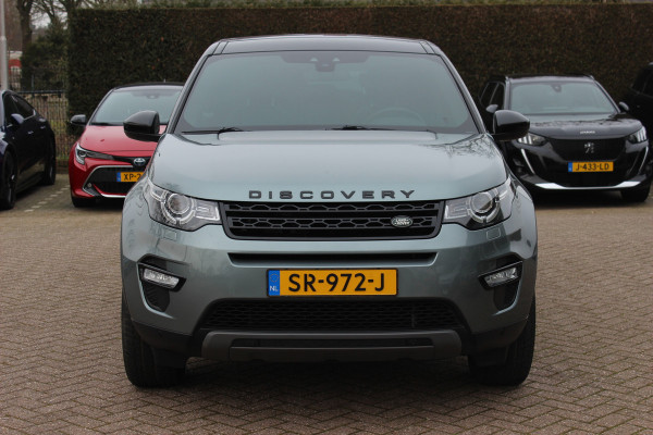Land Rover Discovery Sport 2.0 TD4 Urban Series SE Dynamic / Trekhaak / Panoramadak / Camera / Leder / 19'' / Meridian / Navigatie / Stuur+Stoelverwarming / Cruise Control