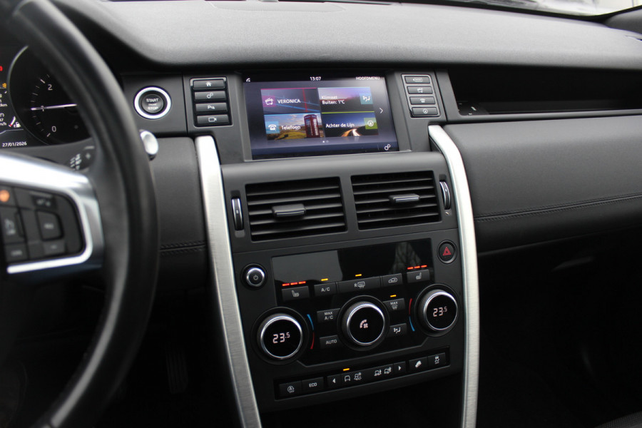 Land Rover Discovery Sport 2.0 TD4 Urban Series SE Dynamic / Trekhaak / Panoramadak / Camera / Leder / 19'' / Meridian / Navigatie / Stuur+Stoelverwarming / Cruise Control