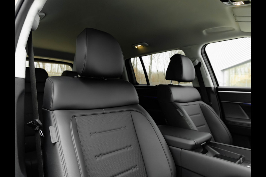 Hyundai Santa Fe 1.6 T-GDI PHEV Premium Plus 4WD 7P - 7-Zits - Leder - Trekhaak - Head-up