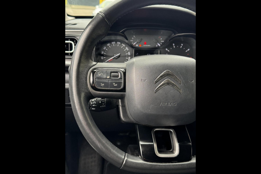 Citroën C3 1.2 PureTech Shine Pack - AUTOMAAT I Navigatie / Apple CarPlay I Airco I Sport velgen I PDC I