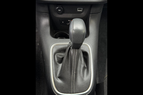 Citroën C3 1.2 PureTech Shine Pack - AUTOMAAT I Navigatie / Apple CarPlay I Airco I Sport velgen I PDC I