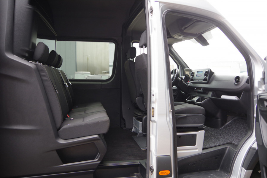 Mercedes-Benz Sprinter 319 3.0 CDI V6 L2H2 AUT. DC-5P, LED, STANDKACHEL, MBUX, CAMERA, NAVI, CRUISE, CLIMA, DUBBELE CABINE, DUBBEL CABINE