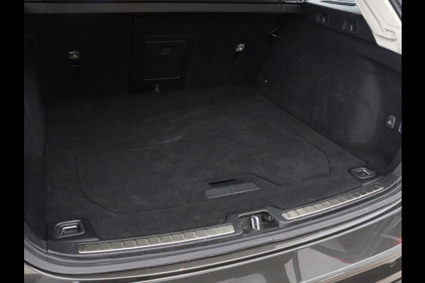 Volvo V60 2.0 T8 Recharge AWD Inscription | Panoramadak | Trekhaak | Stoel & stuurverwarming | Carplay | Harman/Kardon | Navigatie | Achterbankverwarming | Cruise control | PHEV | Plug In