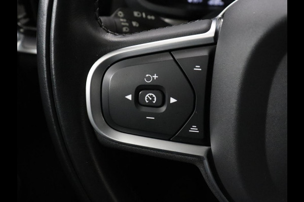 Volvo V60 2.0 T8 Recharge AWD Inscription | Panoramadak | Trekhaak | Stoel & stuurverwarming | Carplay | Harman/Kardon | Navigatie | Achterbankverwarming | Cruise control | PHEV | Plug In