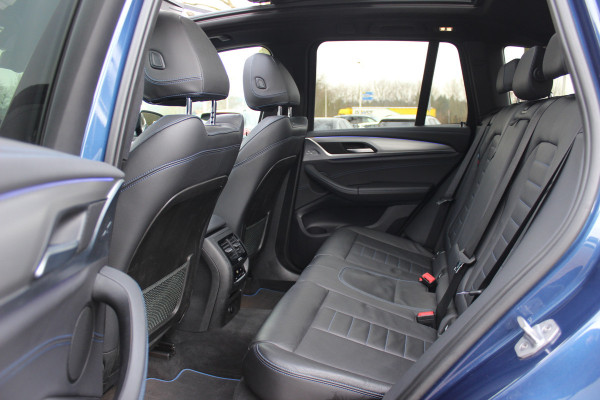 BMW X3 M40i xDrive High Exe. M Sport. / Trekhaak / Panoramadak / Camera / Leder / 20'' / Navigatie / Stoelverwarming / ACC