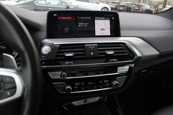 BMW X3 M40i xDrive High Exe. M Sport. / Trekhaak / Panoramadak / Camera / Leder / 20'' / Navigatie / Stoelverwarming / ACC