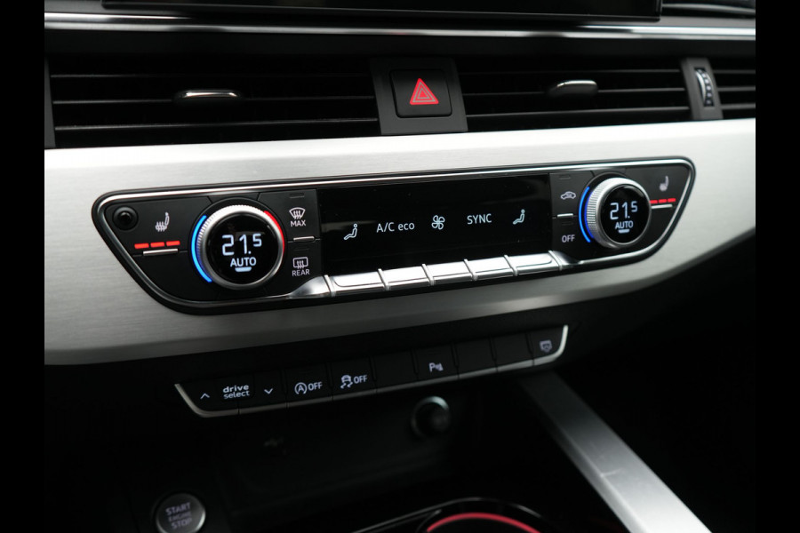 Audi A4 Avant 35 TFSI S Line 150pk Dealer O.H. | 2x S Line | Trekhaak Afn. | 19"L.M  | Sportstoelen Verwarmd | Virtual Cockpit | Sfeerverlichting | Matrix LED | Keyless | Apple Carplay | Navigatie | DAB |