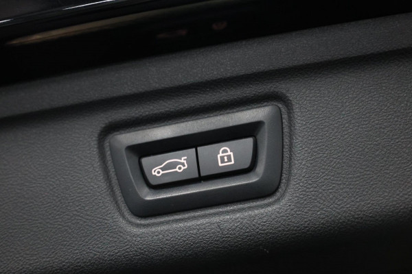 BMW 3 Serie Touring 330e M Sport BTW/LED/VIRTUAL/SFEER/PANO/LEER+S.VERWARMING+MEMORY/18" LMV/PDC/ACC/ECC/12 MND GARANTIE!