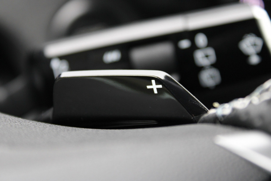 Opel Grandland 1.6 Turbo Plug-in-Hybrid Ultimate | Panoramadak | Trekhaak | Head-Up | FOCAL