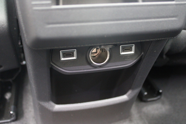 Opel Grandland 1.6 Turbo Plug-in-Hybrid Ultimate | Panoramadak | Trekhaak | Head-Up | FOCAL