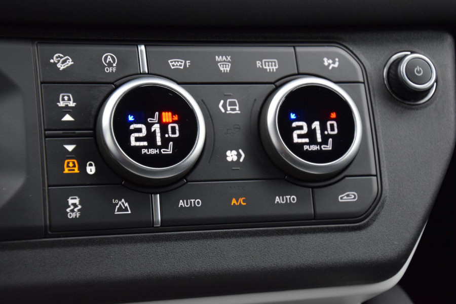 Land Rover Defender D250 110 MHEV X-Dynamic SE | Grijs kenteken | Trekhaak | Luchtvering