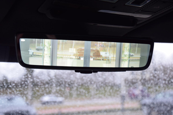 Land Rover Defender D250 110 MHEV X-Dynamic SE | Grijs kenteken | Trekhaak | Luchtvering