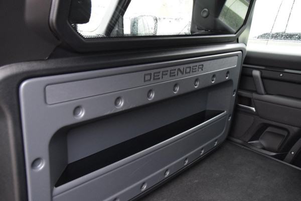 Land Rover Defender D250 110 MHEV X-Dynamic SE | Grijs kenteken | Trekhaak | Luchtvering