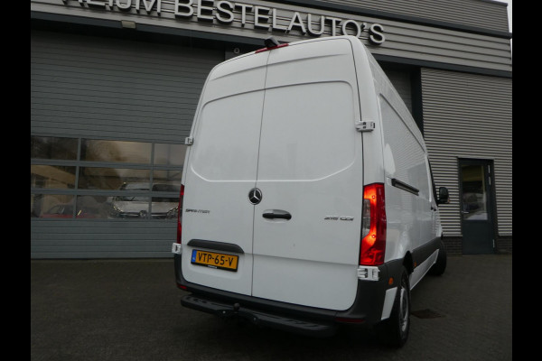 Mercedes-Benz Sprinter 215 CDI L2H2 Airco, Camera, Navigatie ,Trekhaak ,3-Zits.
