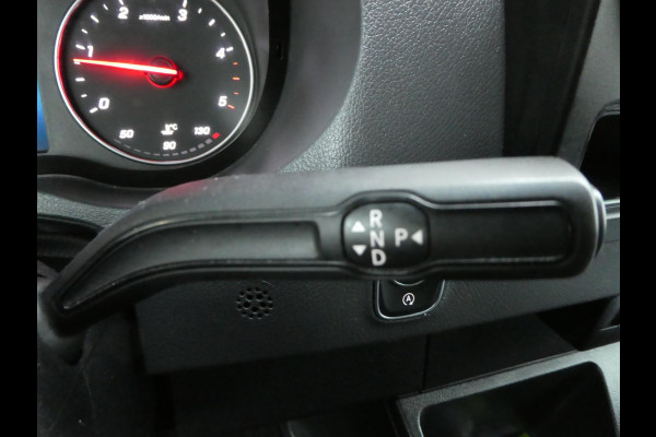 Mercedes-Benz Sprinter 215 CDI L2H2 Airco, Camera, Navigatie ,Trekhaak ,3-Zits.