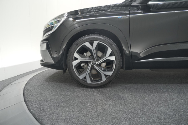 Renault Austral 1.2 E-Tech full hybrid 200 Techno Esprit Alpine | 1500 KG Trekgewicht | Camera | Dodehoekdetectie | Adaptieve Cruise Control | Pack Winter