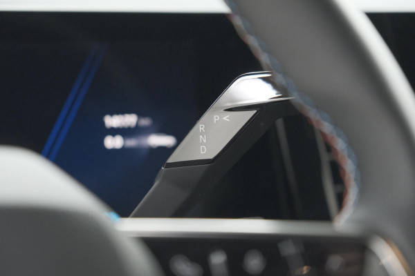 Renault Austral 1.2 E-Tech full hybrid 200 Techno Esprit Alpine | 1500 KG Trekgewicht | Camera | Dodehoekdetectie | Adaptieve Cruise Control | Pack Winter