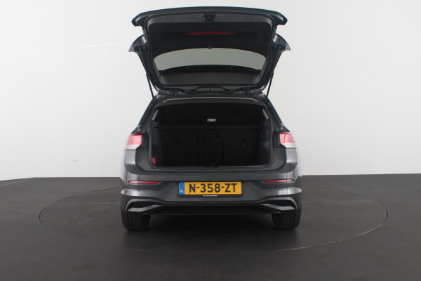 Volkswagen Golf Adapt.cruise/18 inch/Dolphin Gray/Sfeerverlichting...
