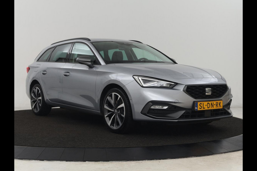 Seat Leon 1.4 e-Hybrid FR Business | Trekhaak | Stoelverwarming | Camera | Adaptive cruise | Full LED | Sportstoelen | Park Assist | Sfeerverlichting | Stuurverwarming | PHEV | Plug In