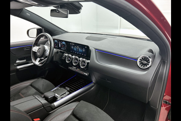 Mercedes-Benz GLA 200 Business Solution AMG 5 spaaks lichtmetalen velgen | Navigatie | MBUX wide screen | Parking support met camera achter | Trekhaak | Inclusief 24 maanden MB Certified garantie voor Europa.
