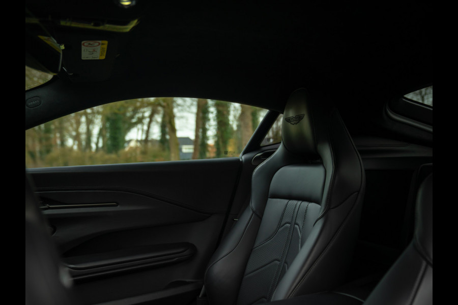 Aston Martin Vantage 4.0 V8 | Full carbon! | Aluminite Silver | Stoelventilatie