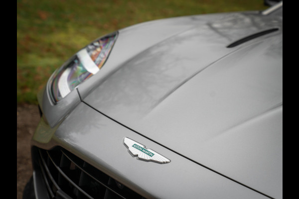 Aston Martin Vantage 4.0 V8 | Full carbon! | Aluminite Silver | Stoelventilatie