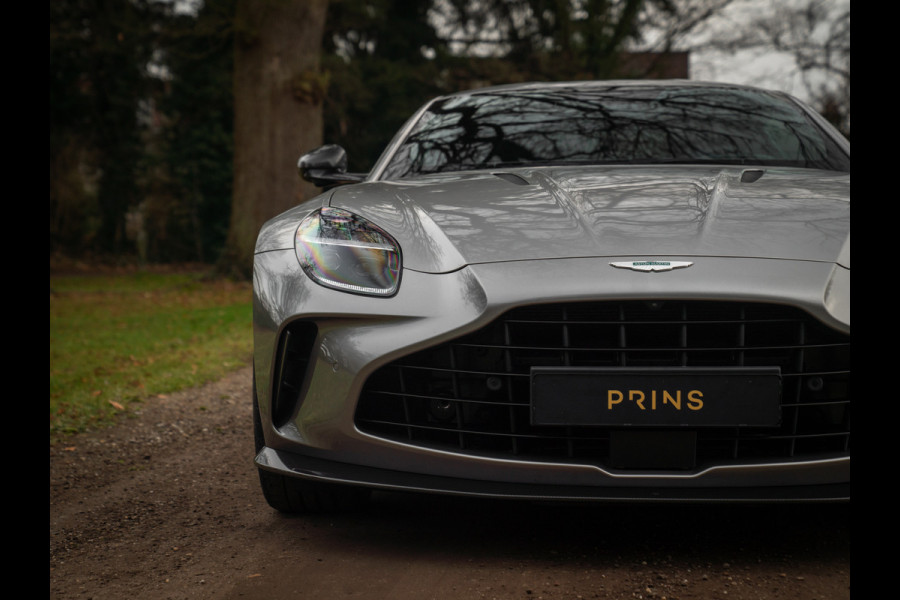 Aston Martin Vantage 4.0 V8 | Full carbon! | Aluminite Silver | Stoelventilatie