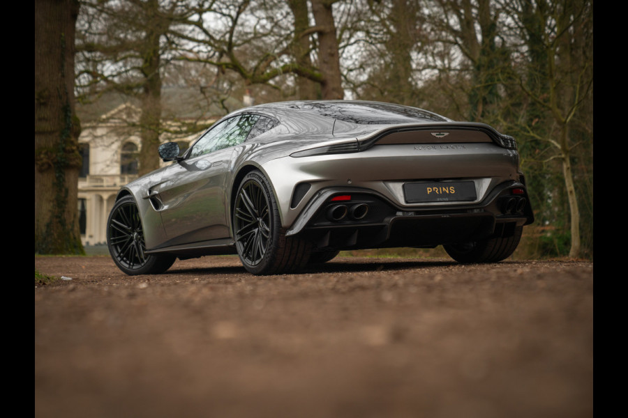Aston Martin Vantage 4.0 V8 | Full carbon! | Aluminite Silver | Stoelventilatie