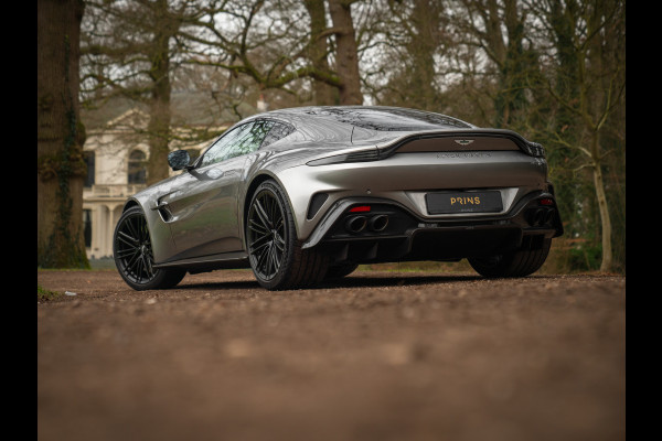 Aston Martin Vantage 4.0 V8 | Full carbon! | Aluminite Silver | Stoelventilatie