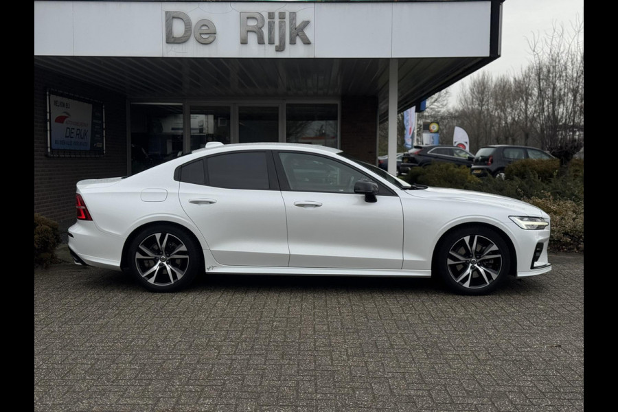 Volvo S60 2.0 B4 R-Design | Leder, Memory, ACC, Trekhaak, Stoel+Stuurverw., Camera, Carplay/Android | Dealeronderhouden | NAP |