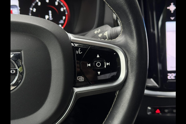 Volvo S60 2.0 B4 R-Design | Leder, Memory, ACC, Trekhaak, Stoel+Stuurverw., Camera, Carplay/Android | Dealeronderhouden | NAP |