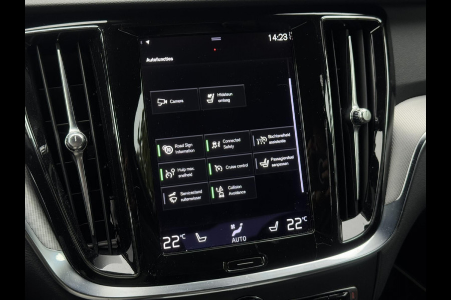 Volvo S60 2.0 B4 R-Design | Leder, Memory, ACC, Trekhaak, Stoel+Stuurverw., Camera, Carplay/Android | Dealeronderhouden | NAP |