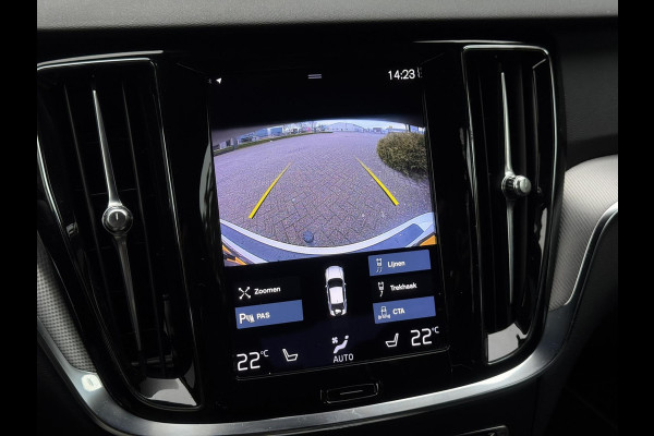 Volvo S60 2.0 B4 R-Design | Leder, Memory, ACC, Trekhaak, Stoel+Stuurverw., Camera, Carplay/Android | Dealeronderhouden | NAP |