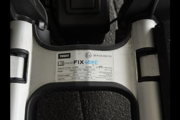 Volvo S60 2.0 B4 R-Design | Leder, Memory, ACC, Trekhaak, Stoel+Stuurverw., Camera, Carplay/Android | Dealeronderhouden | NAP |