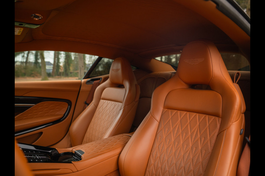 Aston Martin DB12 4.0 V8 | Oxford Tan leder | Stoelventilatie | 360 cam