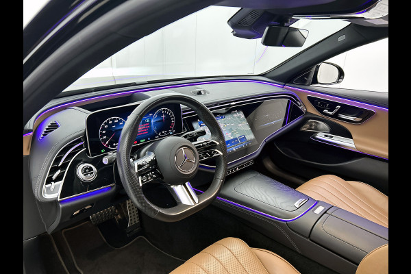 Mercedes-Benz E-Klasse 400 e 4MATIC AMG Line Panoramadak, hyperscreen, head up display, multispaaks Inclusief 24 maanden MB Certified garantie voor Europa.