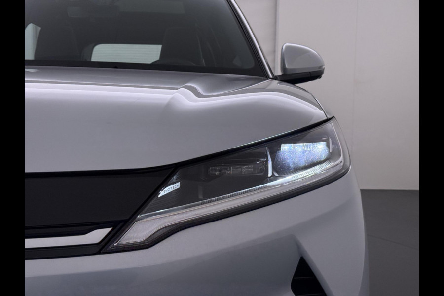 BYD ATTO 2 Boost 45 kWh DIRECT LEVERBAAR | Volledige BYD Fabrieksgarantie t/m 11-2030 of 150.000 km | Stoel & Stuurverwarming | Adaptieve Cruise | 360° Camera | Panoramadak | Dodehoekassistent | Origineel NL Auto