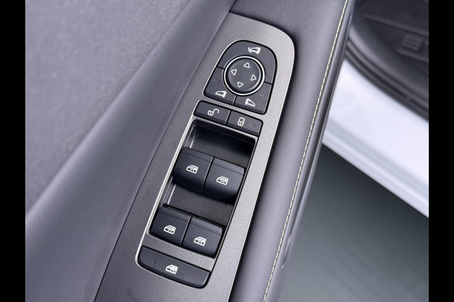 BYD ATTO 2 Boost 45 kWh DIRECT LEVERBAAR | Volledige BYD Fabrieksgarantie t/m 11-2030 of 150.000 km | Stoel & Stuurverwarming | Adaptieve Cruise | 360° Camera | Panoramadak | Dodehoekassistent | Origineel NL Auto