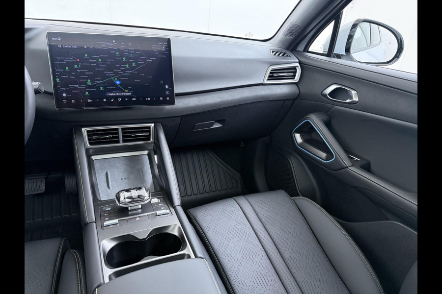 BYD ATTO 2 Boost 45 kWh DIRECT LEVERBAAR | Volledige BYD Fabrieksgarantie t/m 11-2030 of 150.000 km | Stoel & Stuurverwarming | Adaptieve Cruise | 360° Camera | Panoramadak | Dodehoekassistent | Origineel NL Auto